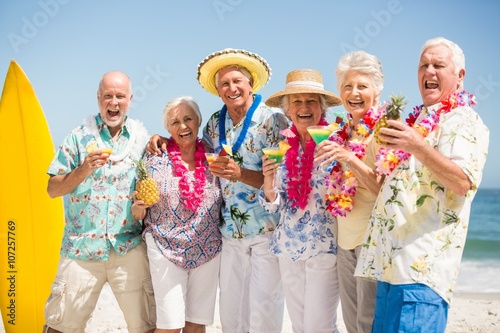 Seniors drinking cocktails