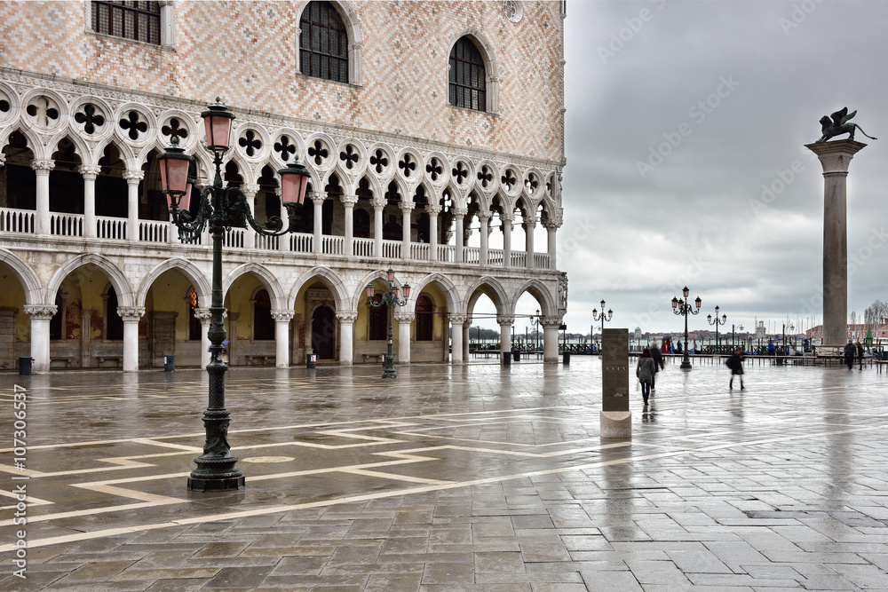 Piazetta San Marco mit Dogenpalast | Venedig