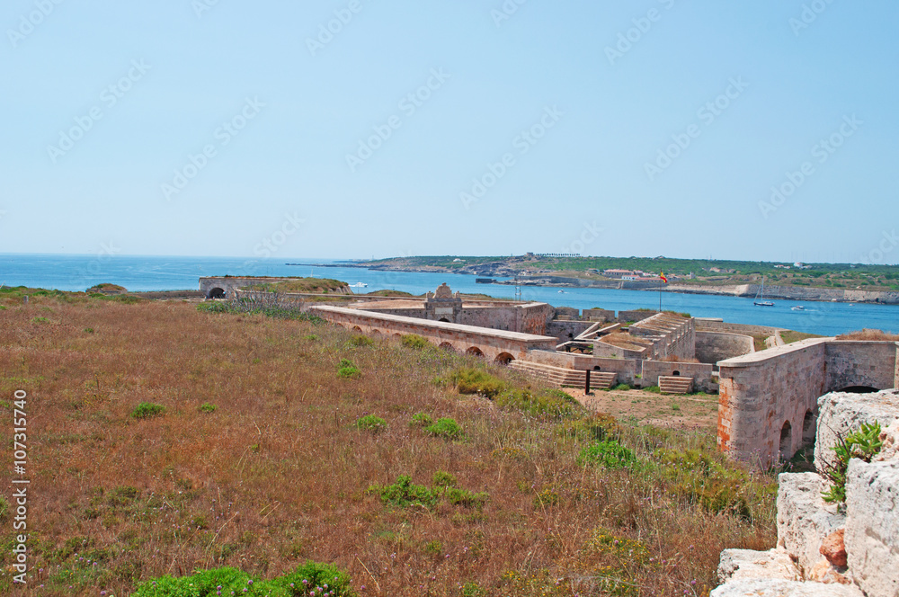 Minorca, isole Baleari, Spagna: la fortezza de La Mola, il complesso militare all'entrata del porto di Mahon l'11 luglio 2013 