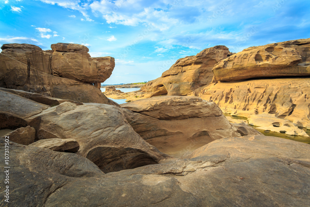 Unseen Thailand grand canyon sam pan bok at ubonratchathani