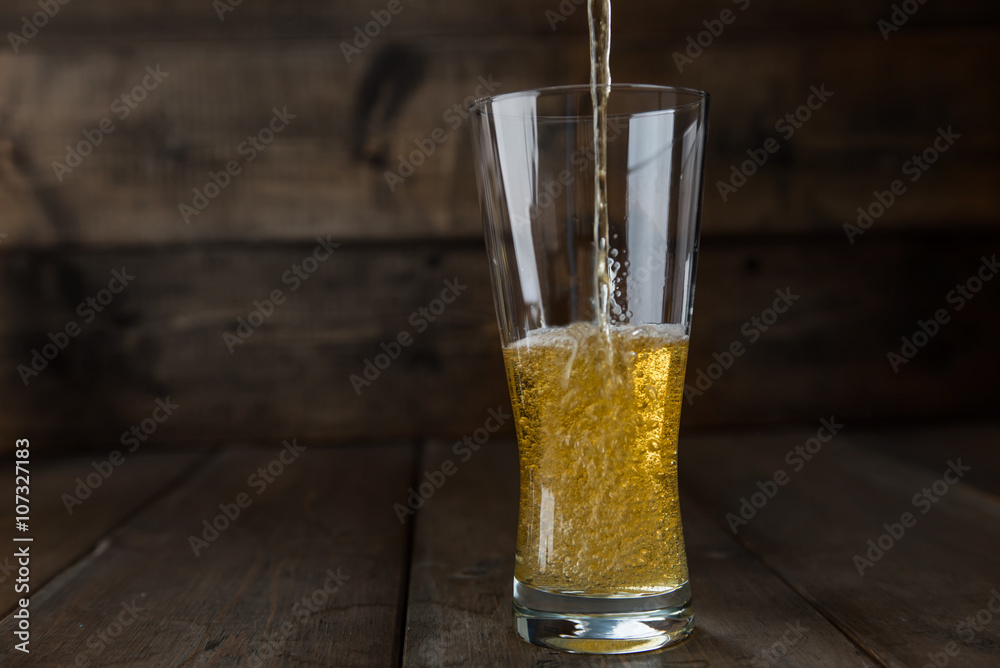 グラスビール グラスビール