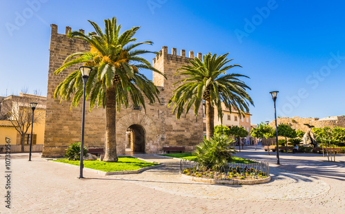 Mallorca Altstadt Alcudia Stadttor Porta del Moll © vulcanus