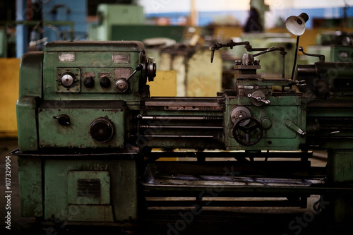 turning equipment machinery factory old