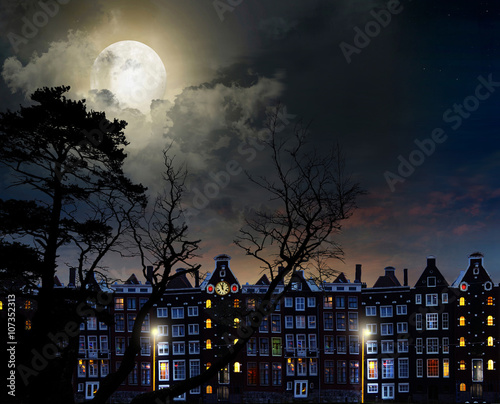 night city Amsterdam photo