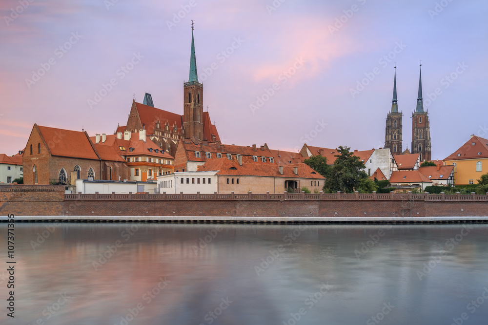 Obraz premium Wrocławska Wyspa Tumski żywy zachód słońca