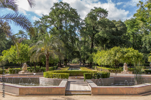 Brunnen im Parque de Maria Luisa, Sevilla, Andalusien, Spanien photo