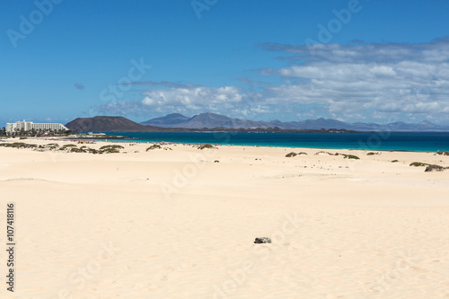 Fototapeta Naklejka Na Ścianę i Meble -  Corralejo Beach on Fuerteventura, Canary Islands