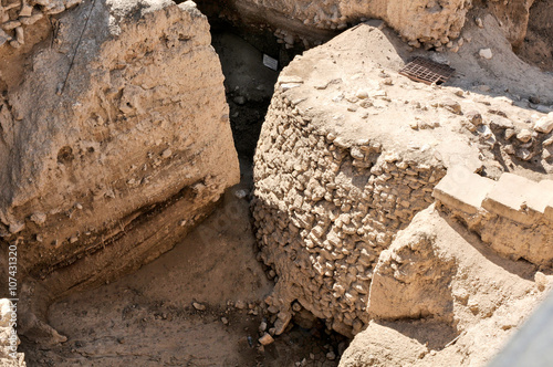 Ausgrabungen der Stadtmauern von Jericho Westjordanland