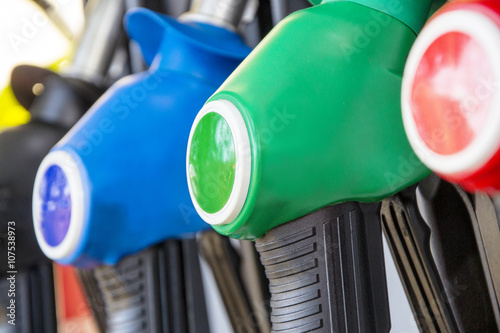 distributore di benzina