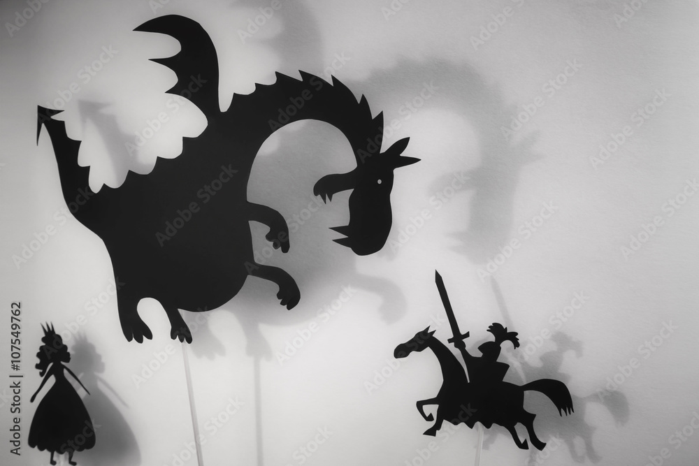 Obraz premium Marionetki cienia Smoka, Księżniczka i Rycerz