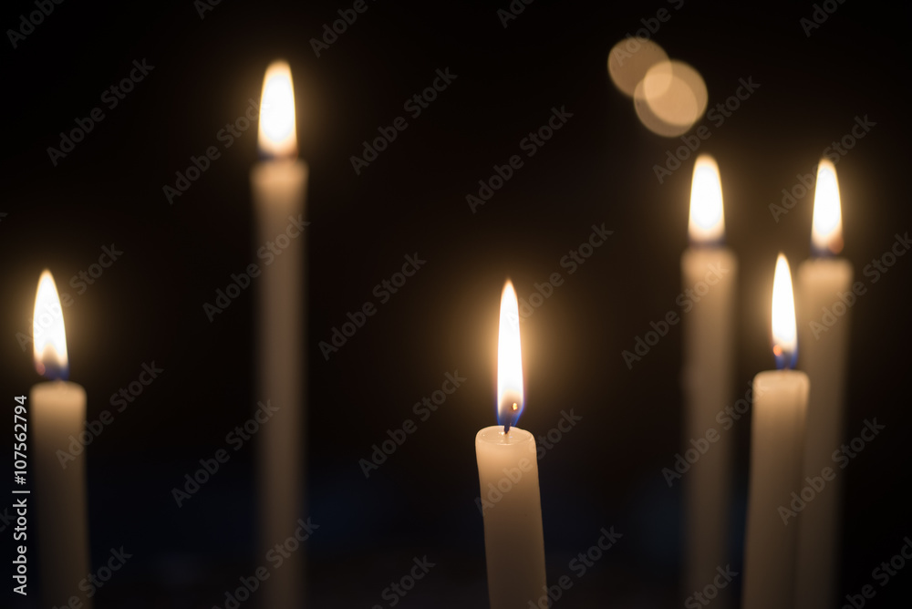 Candele accese Candele accese