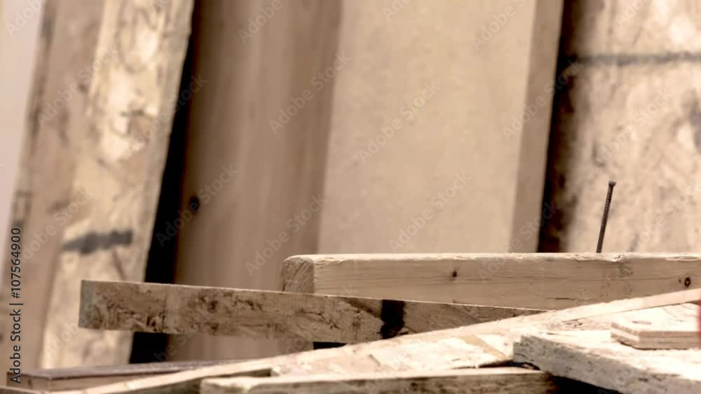 How to hammer a nail cinemagraph