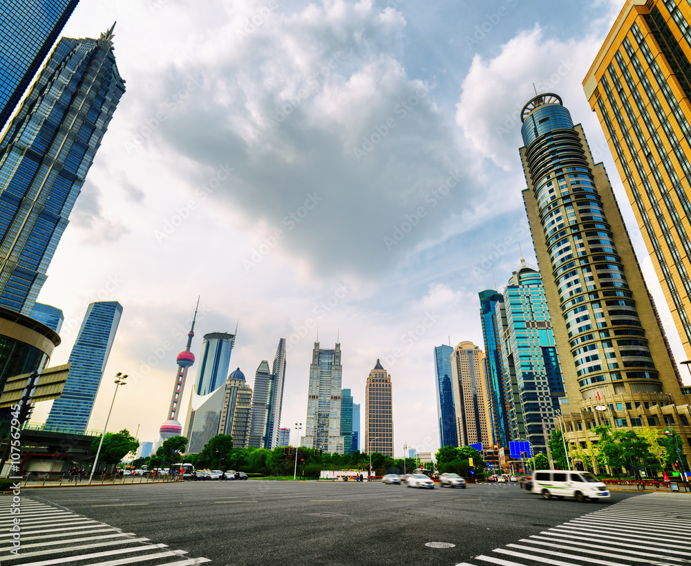 Naklejka premium Intersection of Century Avenue and Lujiazui Ring Road, Shanghai