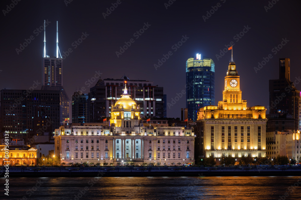 Night view of the Bund (Waitan) from Pudong side, Shanghai
