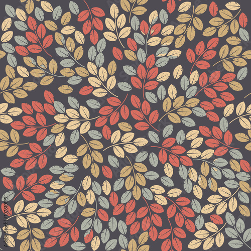 Elegant endless pattern with autumn leaves