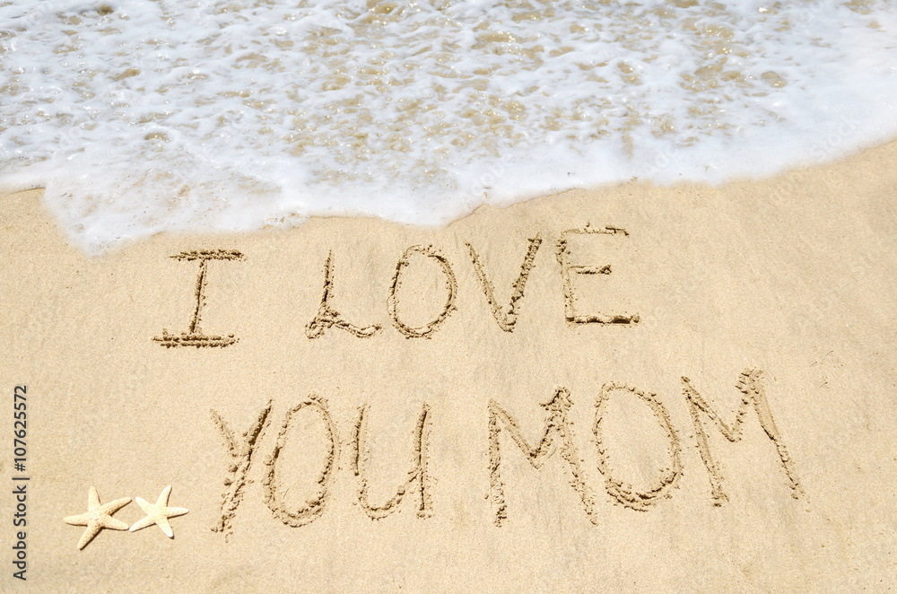 Fototapeta premium Mothers day on the beach background