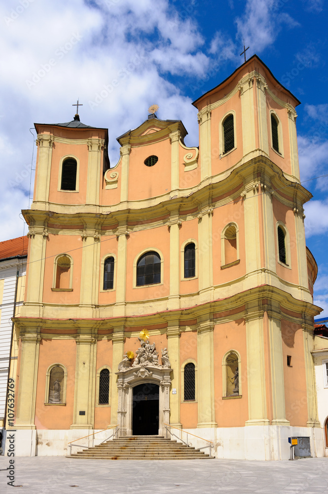 Fototapeta premium Bratislava Trinitarian Church