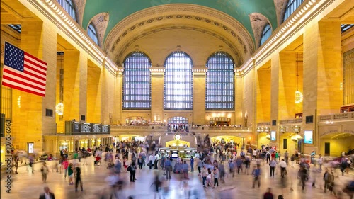 grand central building interior day light 4k time lapse from ny
