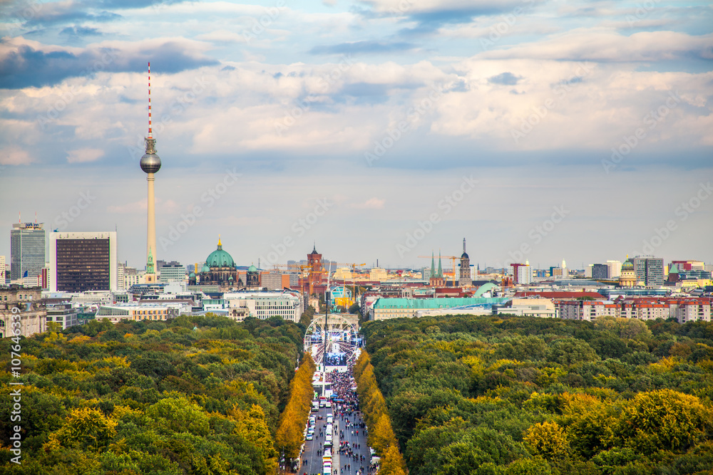 Obraz premium Blick über Berlin