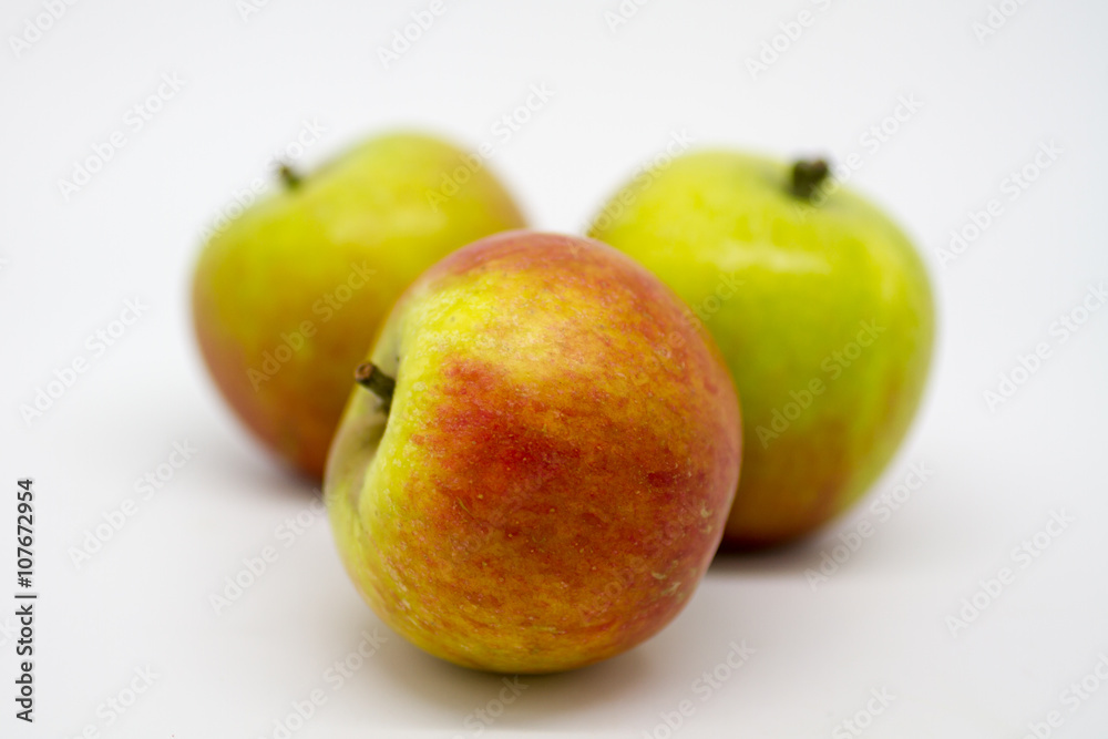 Apples Apples