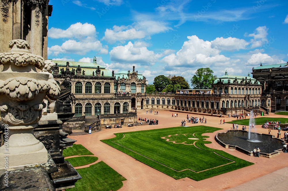 Obraz premium Dresden - Zwinger 01