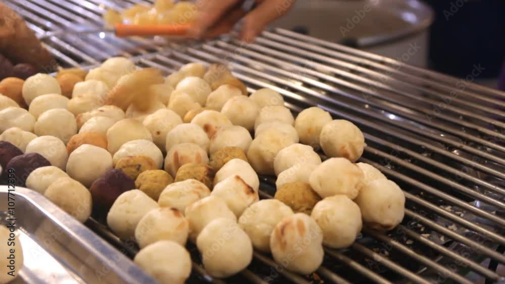Grilled Sweet Potato (Thai Dessert) Grilled Sweet Potato (Thai Dessert)
