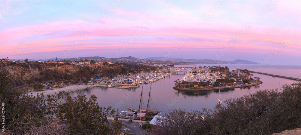 Panoramic view of Dana Point harbor at sunset in Dana Point, California, United States - obrazy, fototapety, plakaty 