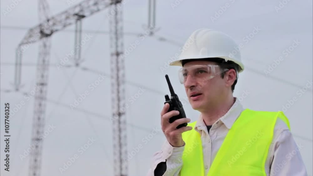 Electrical distribution engineer on site Electrical distribution engineer on site