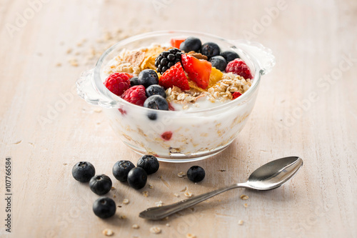 Obraz na płótnie Delicious oatmeal porridge w salonie