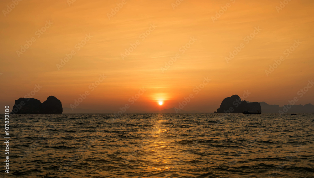sunlight on the sea when sunset