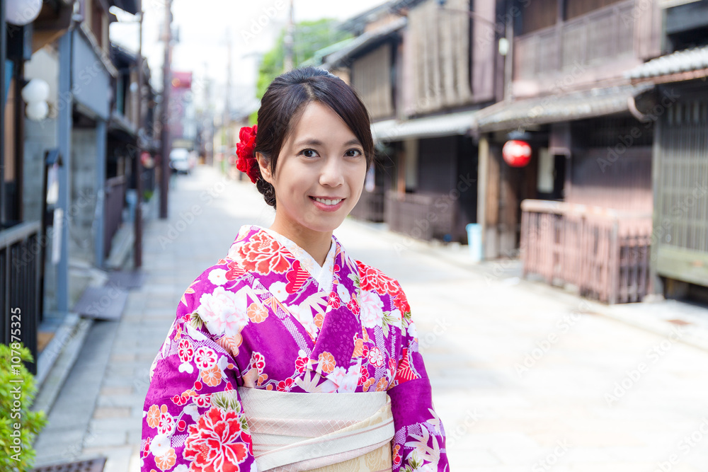 Young Woman wearing kimono in Kyoto