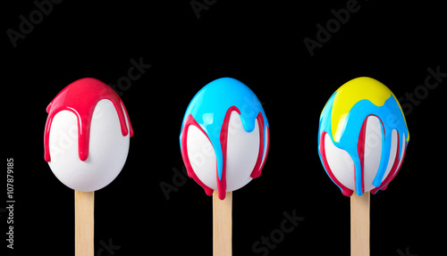 Canvas-taulu Eggs on a wooden stick doused with paint