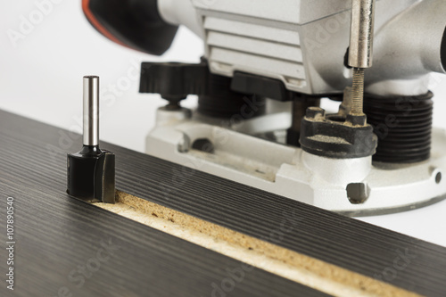 Canvastavla Straight Router Bit on a wood groove