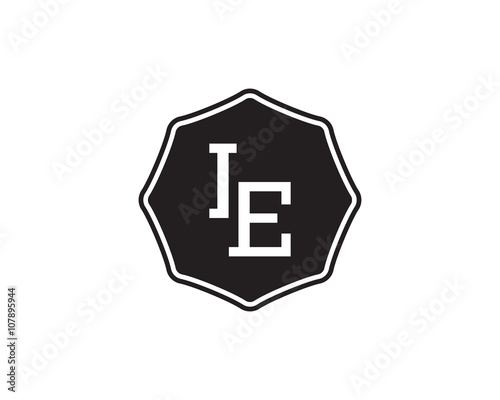 IE retro initial monogram letter logo. vintage label typography.