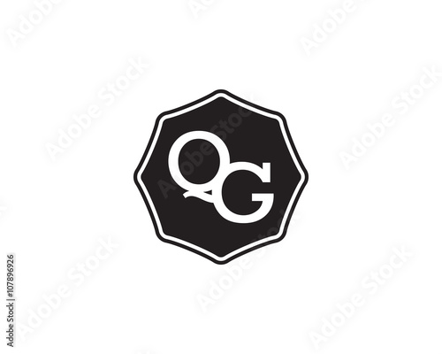 QG retro initial monogram letter logo. vintage label typography.