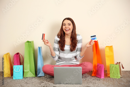 Young woman doing online sh...