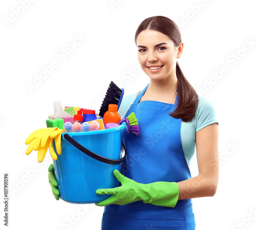 Young woman holding cleanin...
