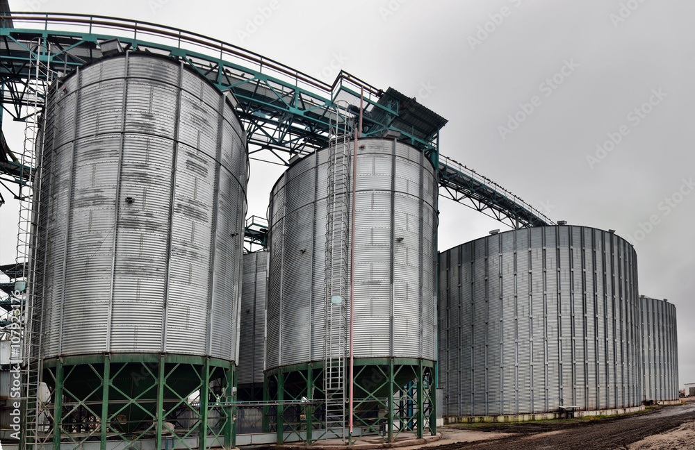 Agricultural Silo - Building Exterior