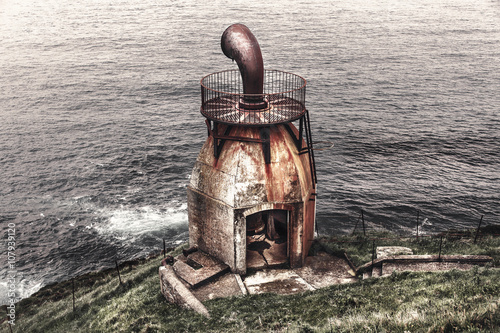 Fényképezés Old signal horn of the Mull of Kintyre on the coast of Scotland