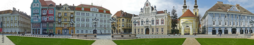 Obraz premium Panoramic view with historical buildings in Union Square, Timiso