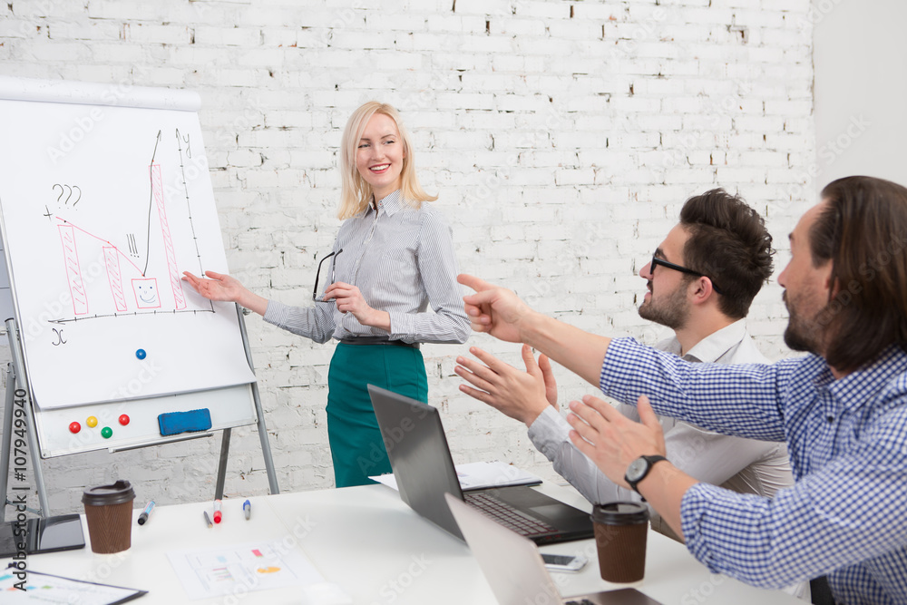Obraz premium Presentation of business woman