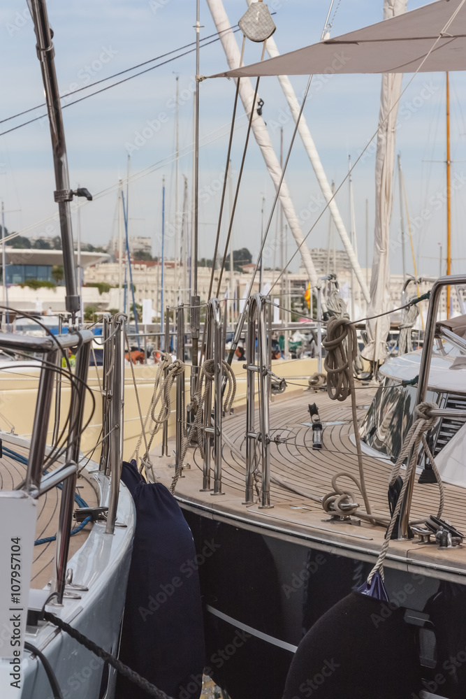 Obraz premium Sailboat deck