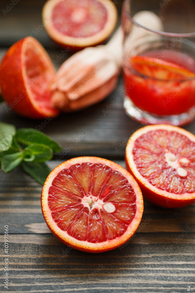 Red oranges. Bloody Sicilian oranges. Cooking fresh juice. Selective focus
Red oranges. Bloody Sicilian oranges. Cooking fresh juice. Selective focus