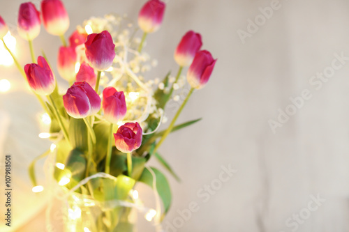 Fototapeta Naklejka Na Ścianę i Meble -  Tulips on blurred background