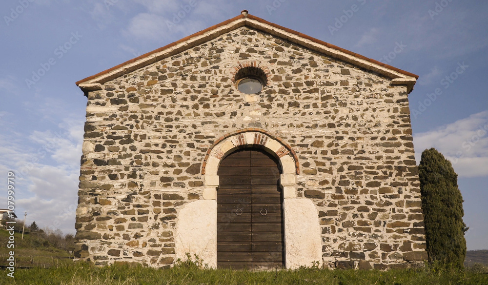 The church of San Zeno, built in 1100 in Romanesque style.