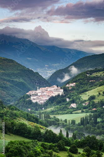 Foggy sunrise over the village of Preci in Umbria, Italy