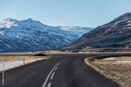 road curve in Iceland