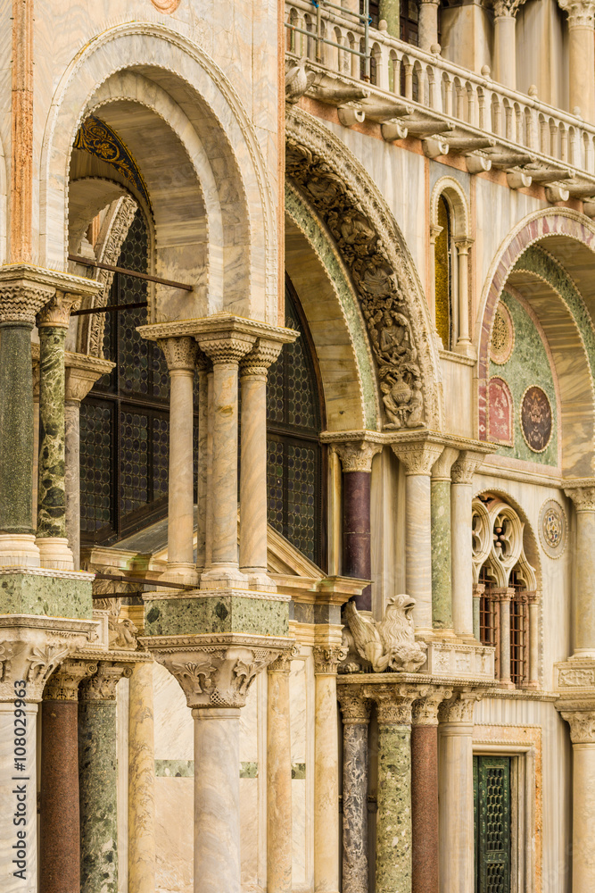 Detail des Dogenpalast in Venedig, Italien