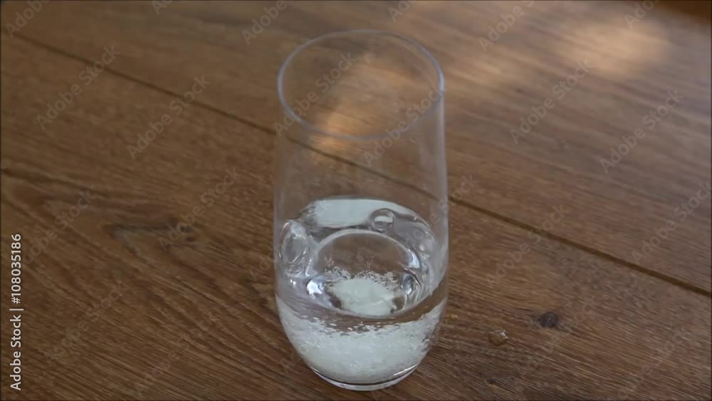 Médicament effervescent Médicament effervescent