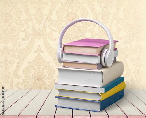 Wallpaper Mural Headphones. Torontodigital.ca